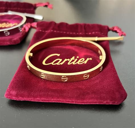 dhgate cartier love bracelet|CRB6081617 .